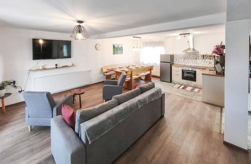 Gospic House | 3 bedroom awesome home in Gospic