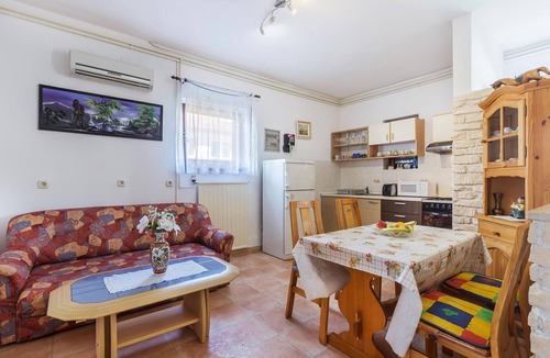 Valdebek Apartment | 3 bedroom beautiful apartment in Pula