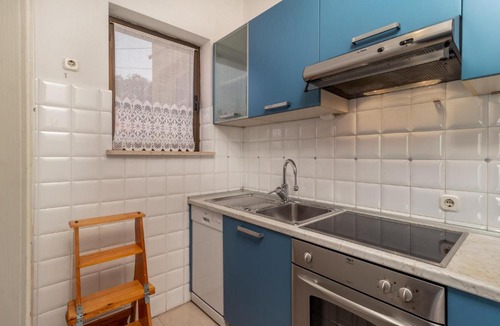 Ika Apartment | 3 Bedroom Cozy Apartment In Ika