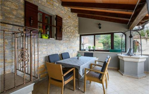 Gracisce House | 3 Bedroom Gorgeous Home In Mandalencici