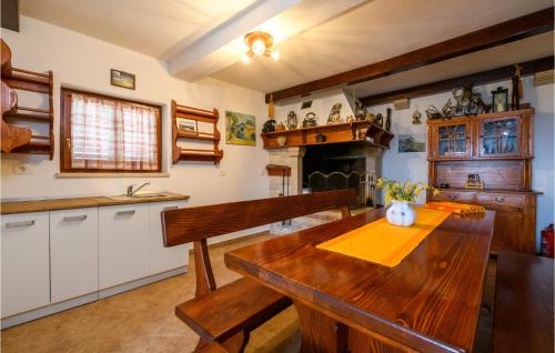 Gracisce House | 3 Bedroom Gorgeous Home In Mandalencici