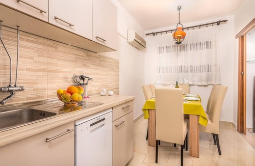 Krk Apartment | 3 bedroom pet friendly apartment in Krk