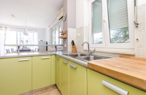 Supetarska Draga Apartment | 3 bedroom stunning apartment in Supetarska Draga
