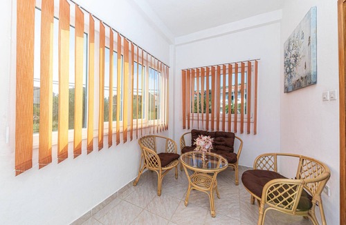 Marina Apartment | 3 bedroom stunning apartment in Marina