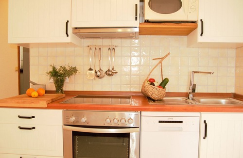 Biograd na Moru Condo | 300 meters to the beach, with sea view and garden