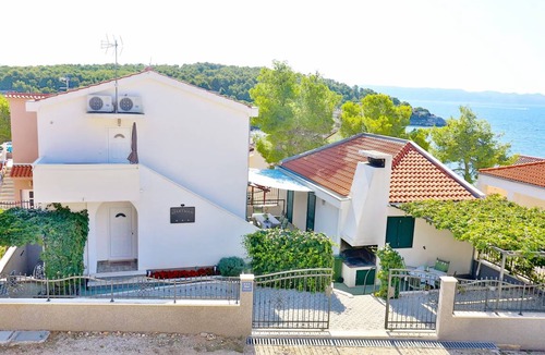 Cove Osibova (Milna) Apartment | 35 m² Apartment ∙ 1 bedroom ∙ 4 guests