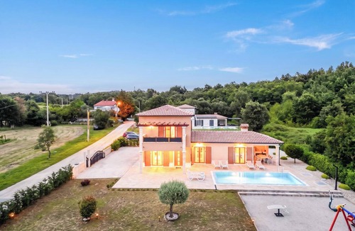 Paradiz Villa | 3BR Istrian Villa Erla w/Private Pool, Labin, Croatia