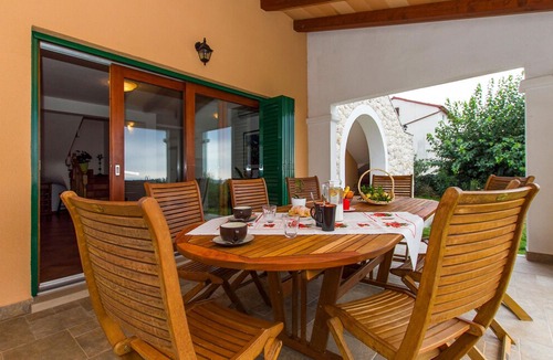 Stanisovi House | 4 bedroom accommodation in Koromacno