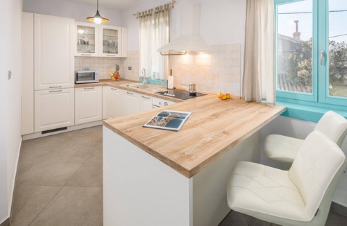 Boljun House | 4 bedroom amazing home in Boljun