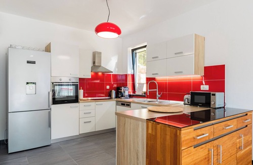 Blato Villa | 4-bedroom Beachvilla in bay Rasoha/Korčula with parking, pool,WiFi, fitness room