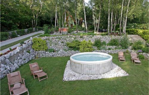Breze House | 4 Bedroom Gorgeous Home In Breze