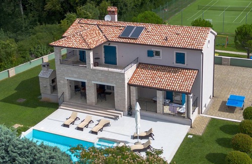 Labin House | 4 bedroom pet friendly home in Snasici