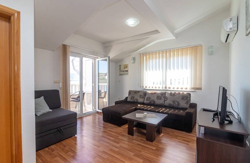 Municipality of Trogir Apartment | 40 m² Apartment ∙ 1 bedroom ∙ 4 guests