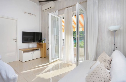 Grebastica Apartment | 45 m² Apartment ∙ 2 bedrooms ∙ 6 guests