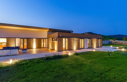 Jelsa House | 5 bedroom gorgeous home in Hvar