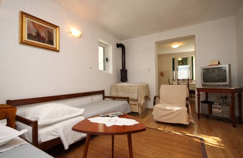 Tucepi Apartment | 53 m² Apartment ∙ 1 bedroom ∙ 4 guests