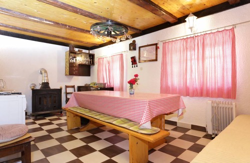 Perusic Apartment | 61 m² Apartment ∙ 2 bedrooms ∙ 6 guests