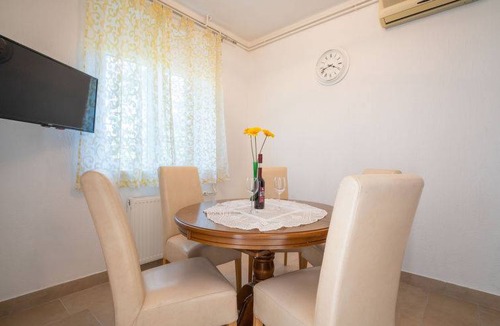 Jadranovo Apartment | 70 m² Apartment ∙ 3 bedrooms ∙ 5 guests