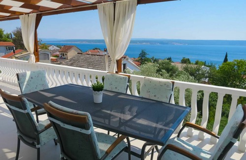 Maslenica Apartment | 80 m² Apartment ∙ 2 bedrooms ∙ 6 guests