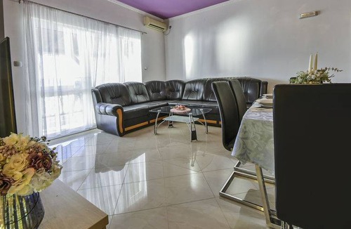 Maslenica Apartment | 80 m² Apartment ∙ 3 bedrooms ∙ 6 guests