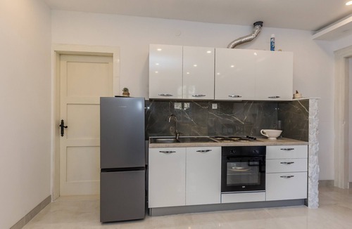 Kastel Novi Apartment | A 2 - spacious apt on seafront with the sea view