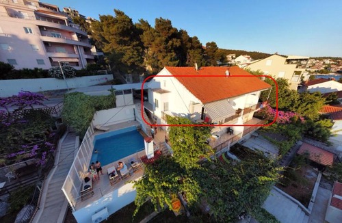 Trogir Apartment | A3-90m2 apt w shared pool & balcony next to beach