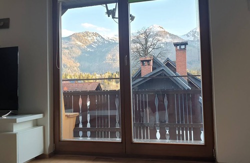 Bohinj Apartment | Adorable 1-bedroom apartment in Brod 11 perfect for relaxing stays.