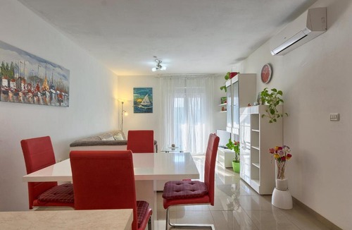 Valdebek Apartment | alen