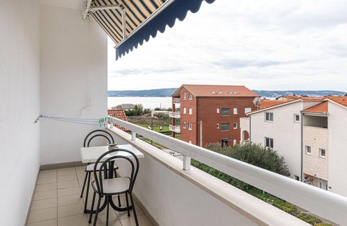 Kastel Stafilic Apartment | Amazing apartment in Kastel Stafilic