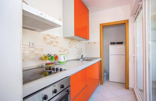 Klek Apartment | Amazing apartment in Kleke with WiFi