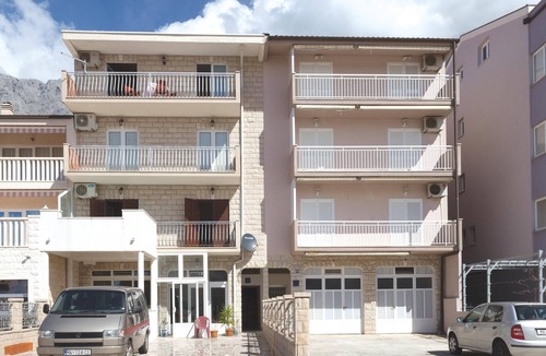 Zelenka Apartment | Amazing apartment in Makarska with WiFi