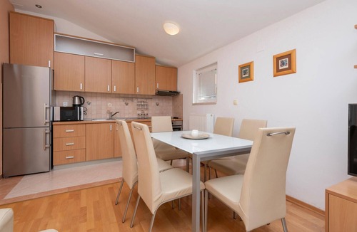 Bidol Apartment | Amazing apartment in Makarska