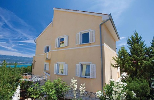Cizici Apartment | Amazing apartment in Malinska with house sea view