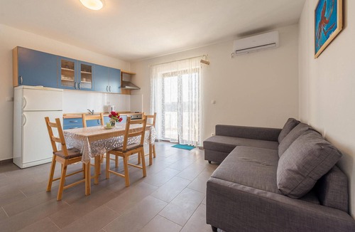 Privlaka Apartment | Amazing apartment in Privlaka with WiFi