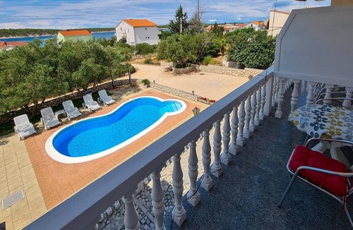 Barbat na Rabu Apartment | Amazing apartment in Rab with WiFi