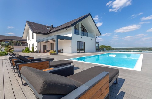 Tisina Apartment | Amazing apartment in Rogasovci with sauna