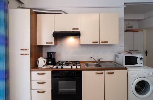 Supetar Apartment | Amazing apartment in Supetar with WiFi