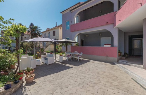Zadar Apartment | Amazing apartment in Zadar with WiFi