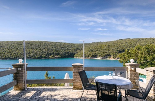 Rakalj House | Amazing home in Krnicki Porat(Krnica) with WiFi