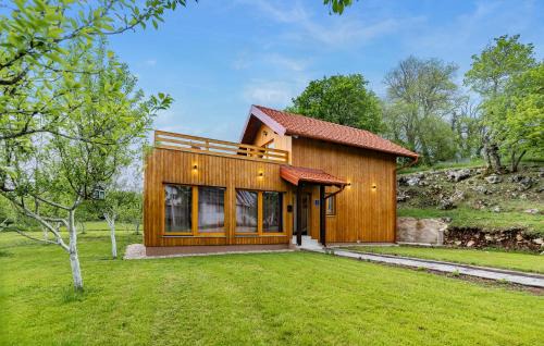 Perusic House | Amazing Home In Bukovac Perusicki With Sauna