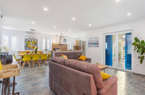 Kras House | Amazing home in Dobrinj