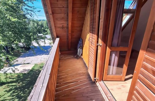 Duga Resa House | Amazing home in Duga Resa with sauna