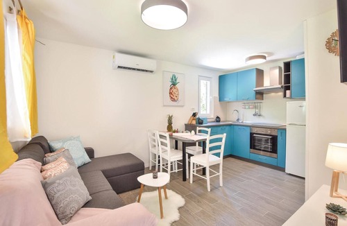 Blato na Cetini House | Amazing home in Blato na Cetini with WiFi