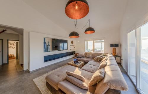 Sveta Jelena House | Amazing Home In Moscenicka Draga With Sauna