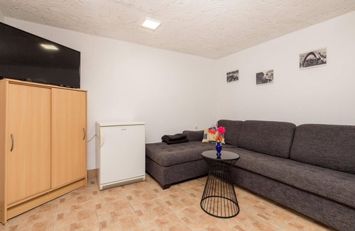 Senj House | Amazing home in Jablanac