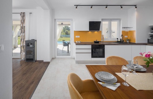 Sveti Lovrec House | Amazing home in Jural