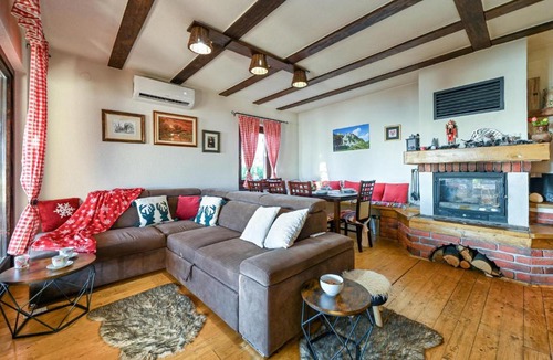 Kalnik House | Amazing Home In Kalnik With Sauna