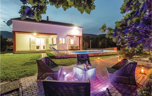 Rudine House | Amazing Home In Kastel Novi