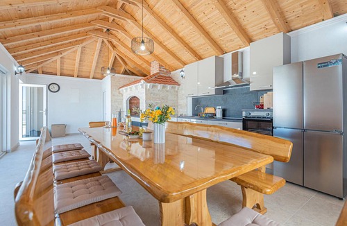 Benkovac House | Amazing home in Lisicic with private swimming pool, can be inside or outside
