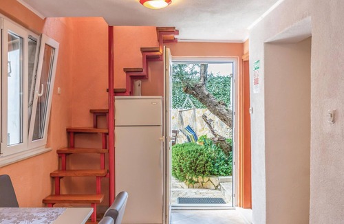 Veliko Brdo House | Amazing home in Makarska with WiFi